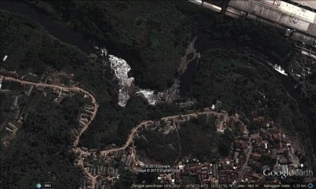 Curug Jompong dilihat dari satelit